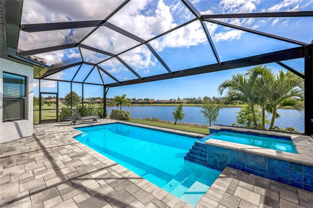 ESTERO POINTE - Residential