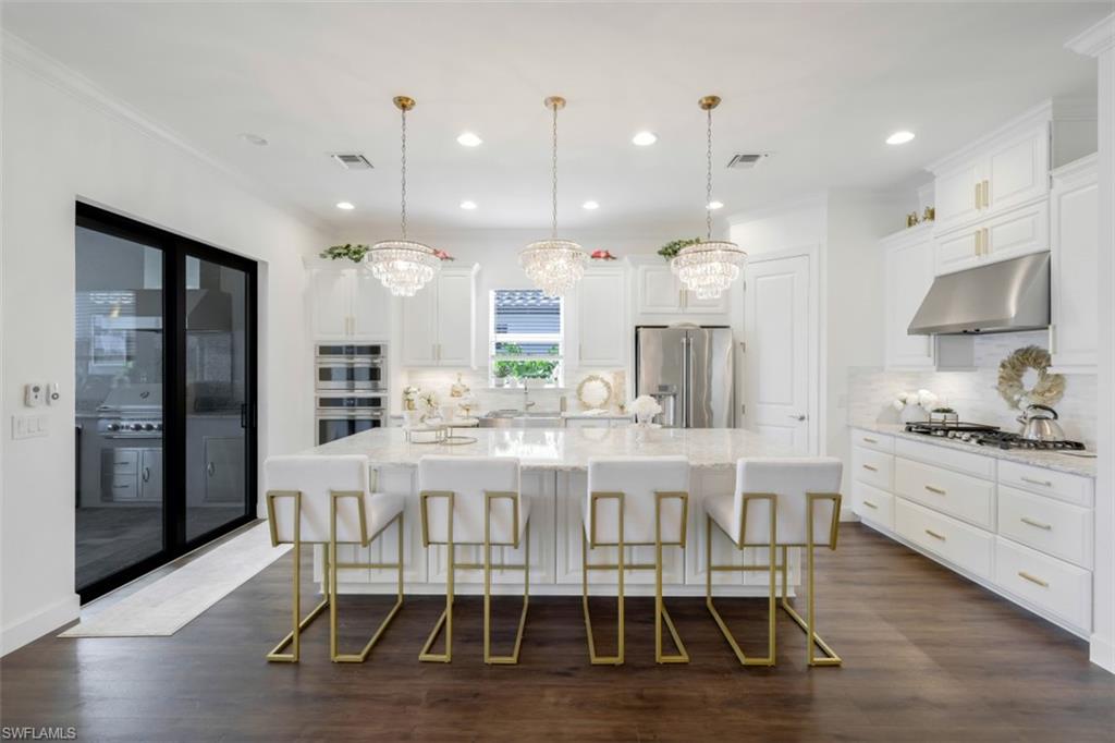 ESTERO POINTE - Residential