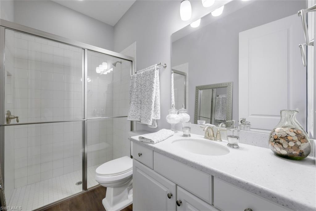 ESTERO POINTE - Residential