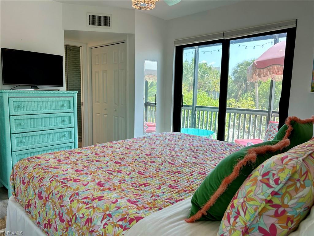 VILLAGE - Residential