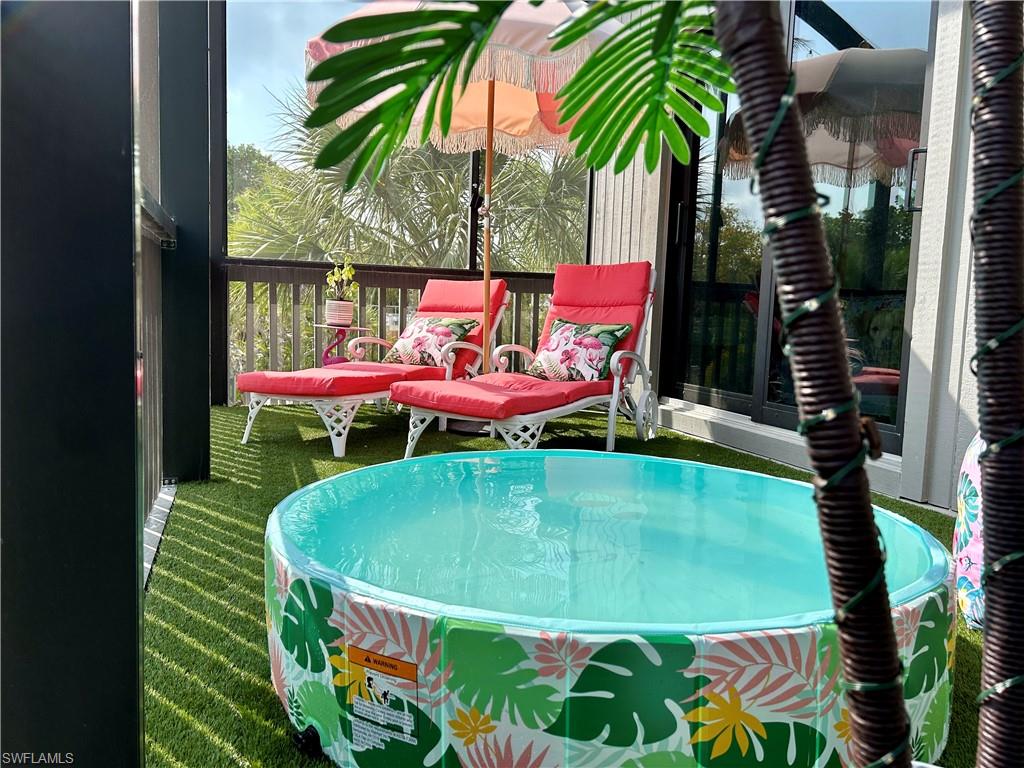 VILLAGE - Residential