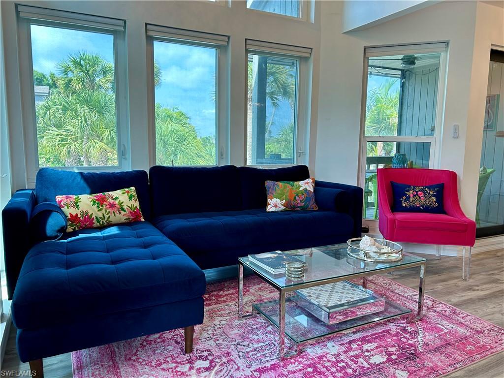 VILLAGE - Residential