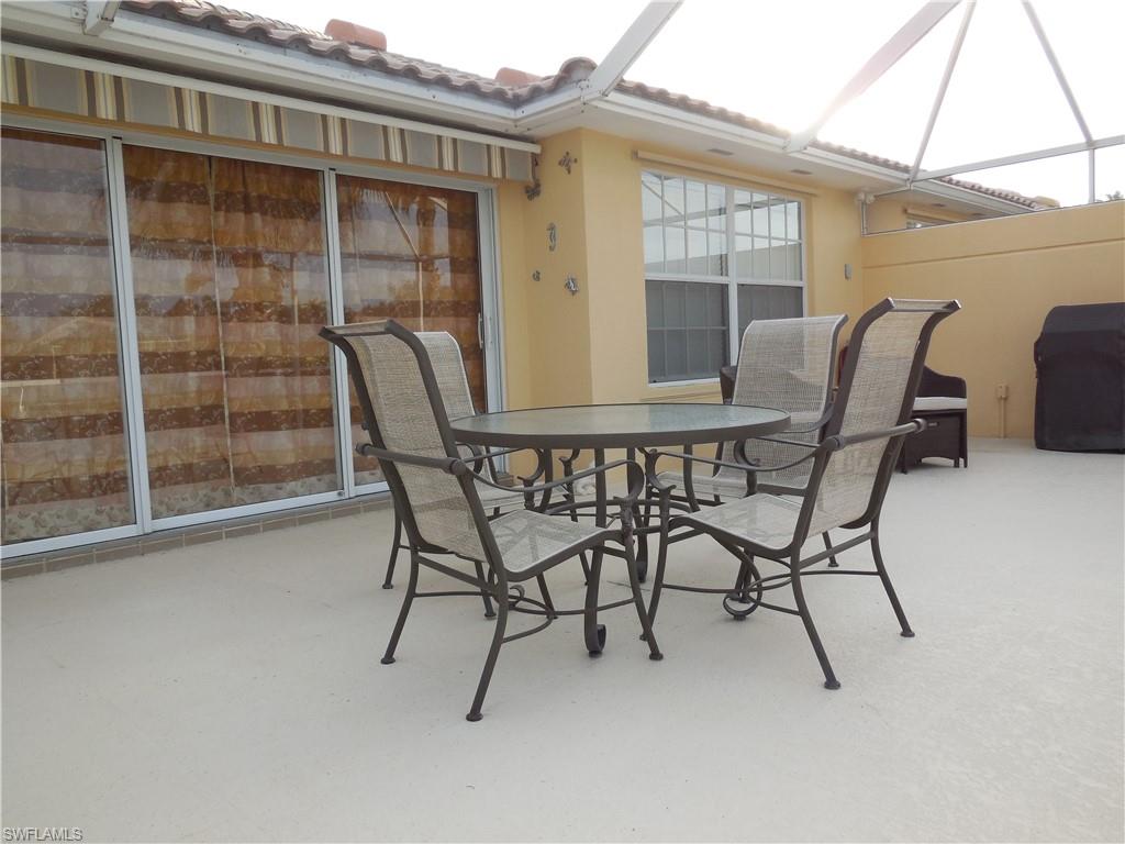 ISLAND WALK - Residential Lease