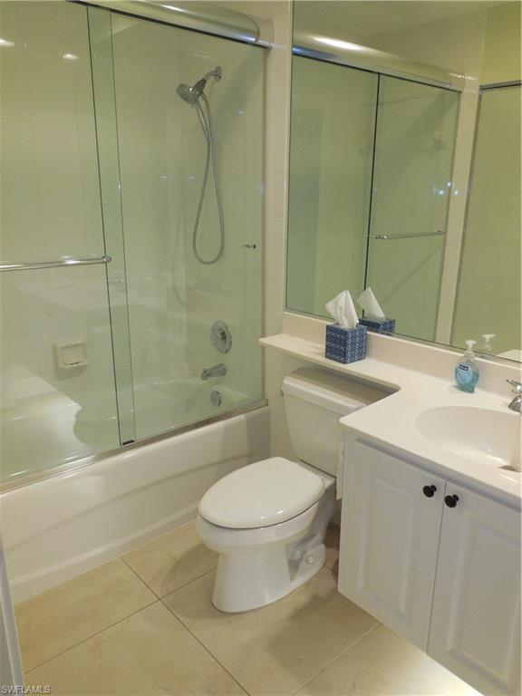 ISLAND WALK - Residential Lease