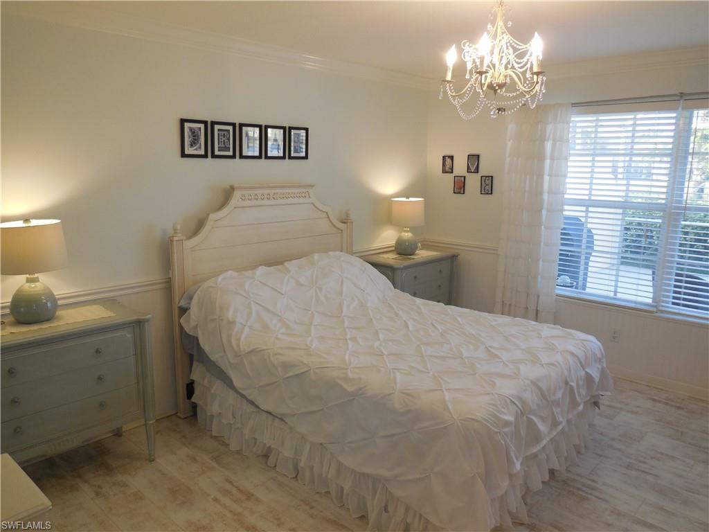 ISLAND WALK - Residential Lease