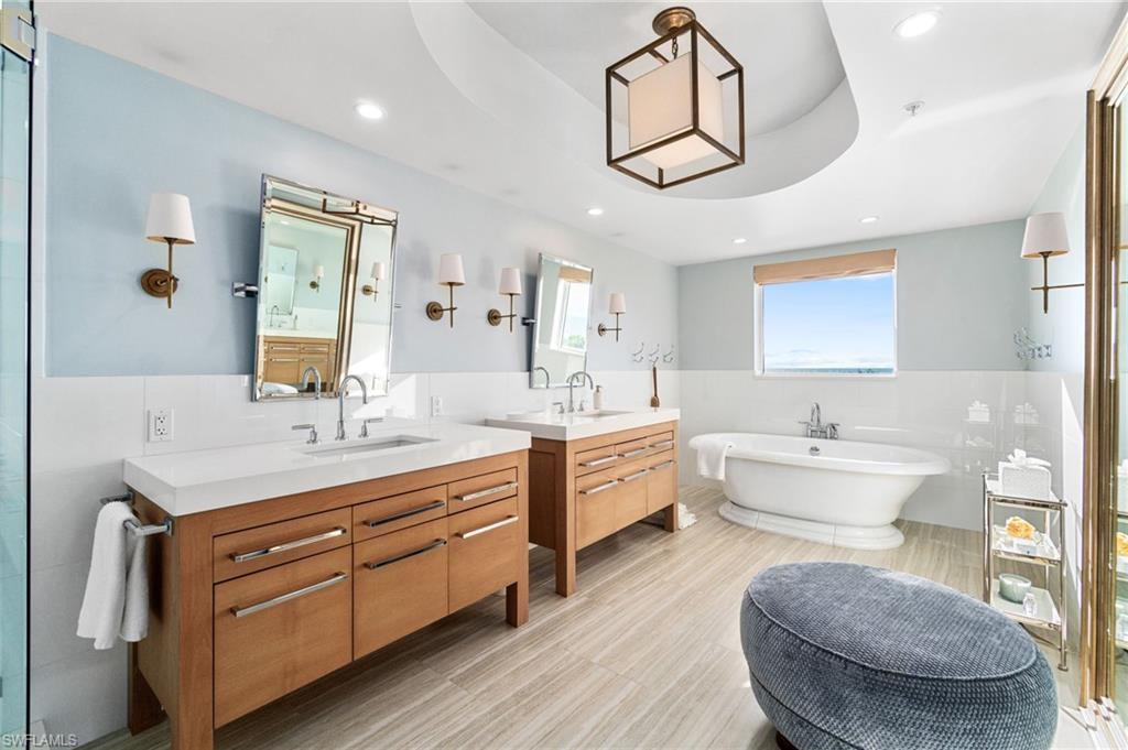 BILTMORE AT BAY COLONY - Residential