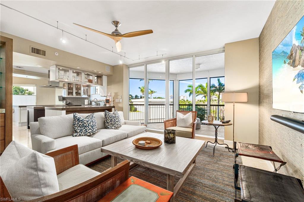 BILTMORE AT BAY COLONY - Residential