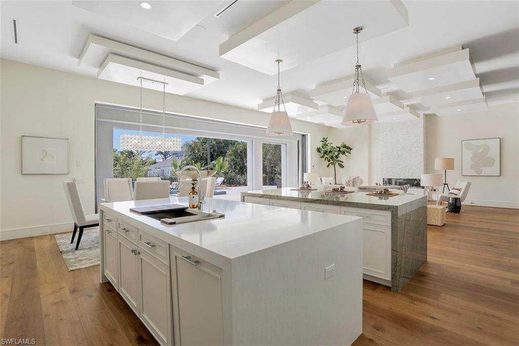 OLDE NAPLES - Residential