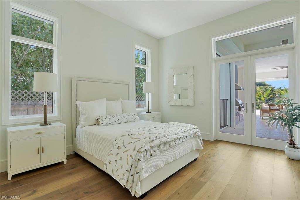 OLDE NAPLES - Residential