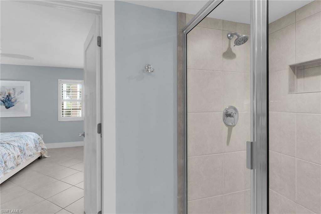 BREEZY POINT - Residential