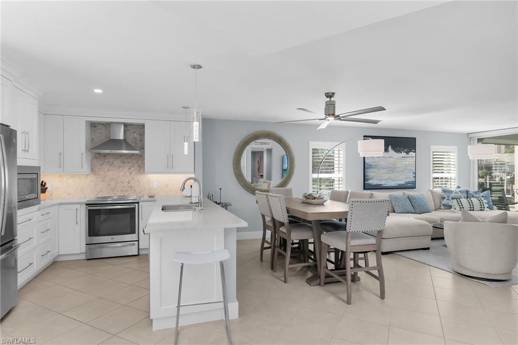 BREEZY POINT - Residential