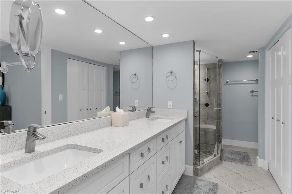 BREEZY POINT - Residential