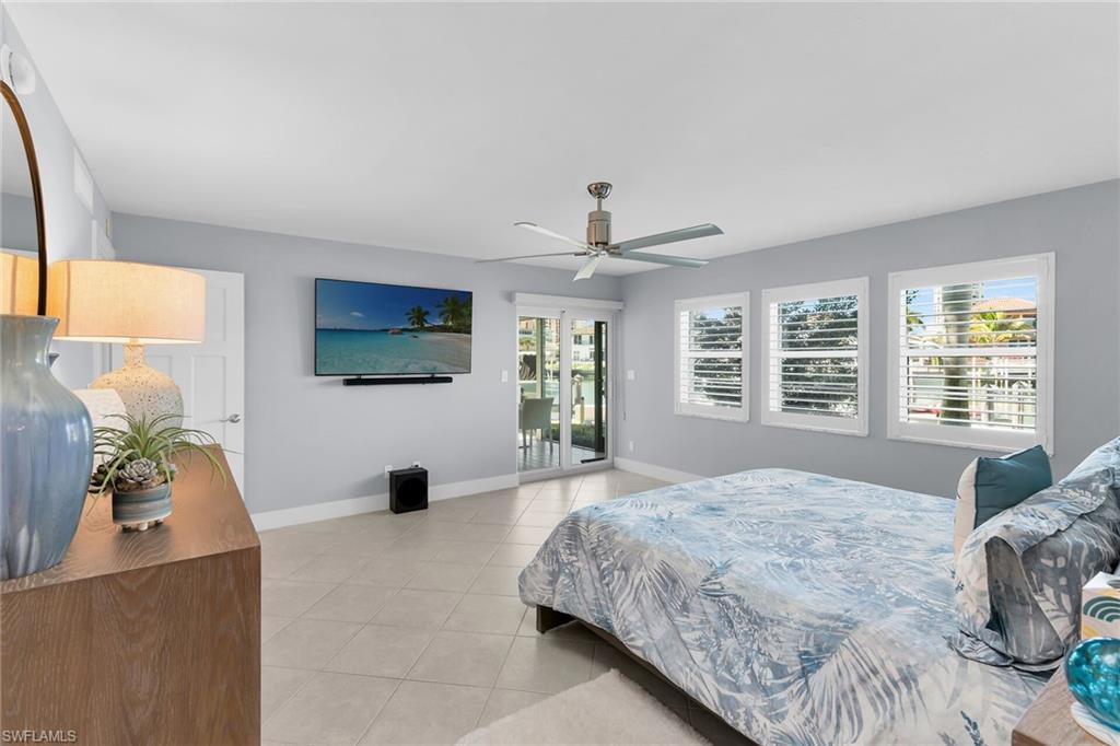 BREEZY POINT - Residential