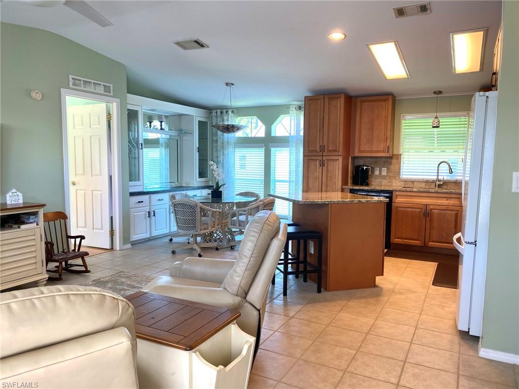 RIVERWOODS PLANTATION - Residential