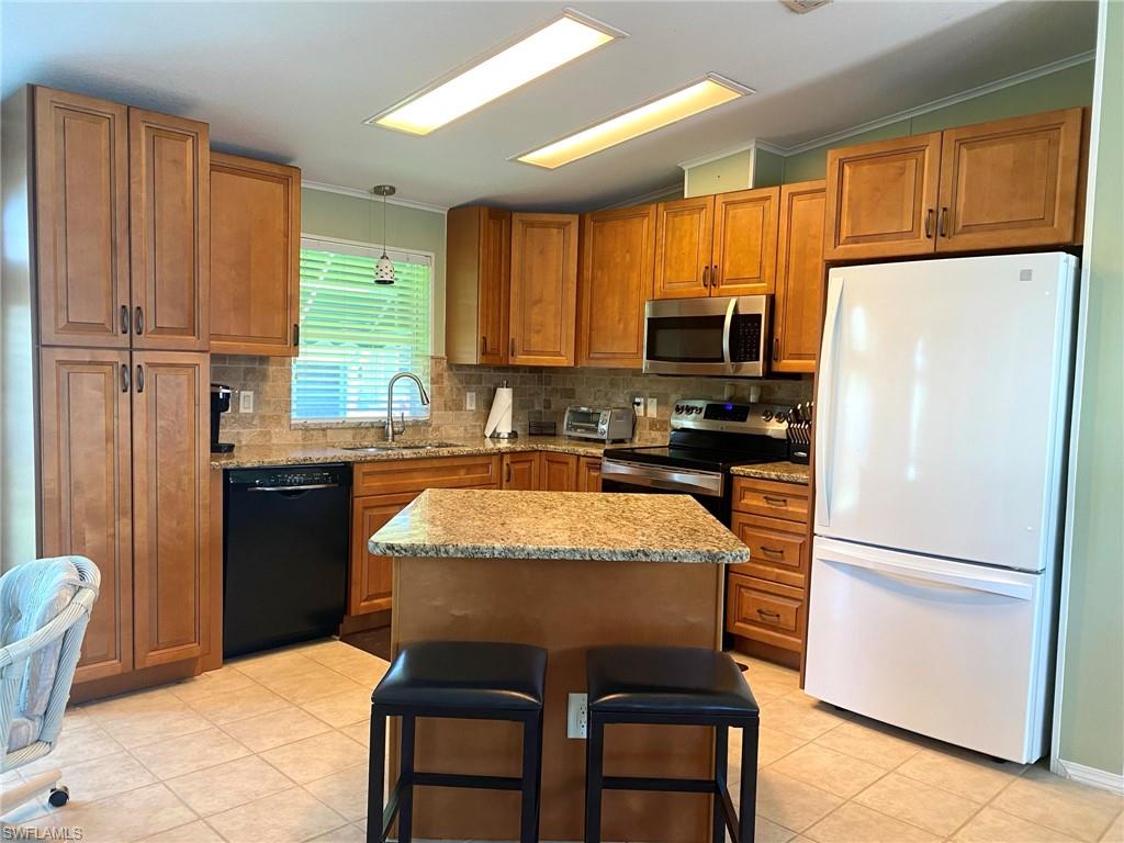 RIVERWOODS PLANTATION - Residential