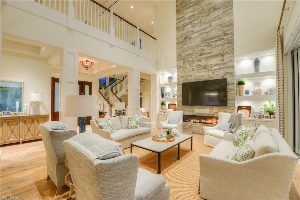 AQUALANE SHORES - Residential