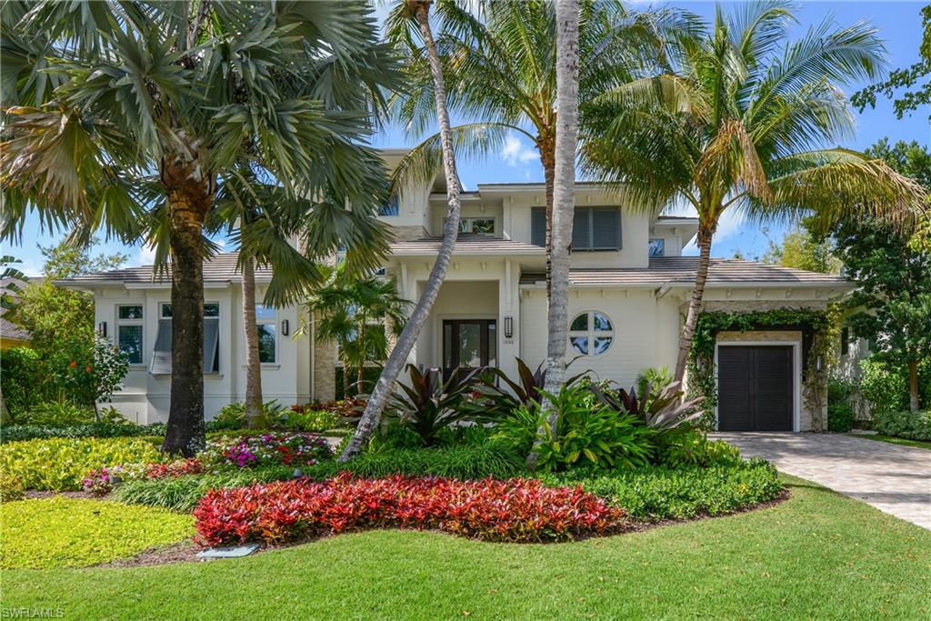 AQUALANE SHORES - Residential