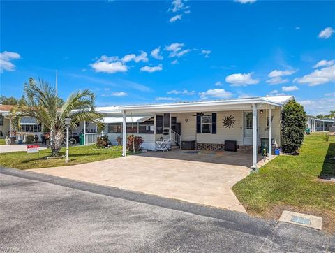 Manufactured Home in NAPLES FL 61 Turquoise AVE.jpg