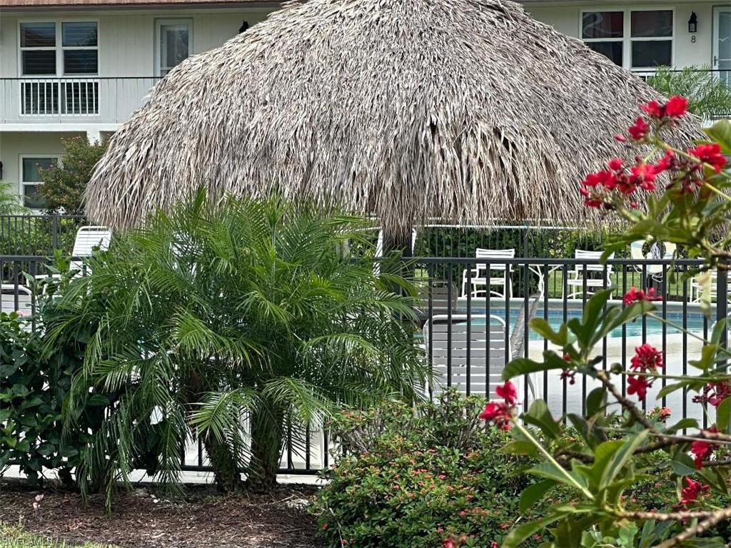 SEABREEZE CONDO - Residential