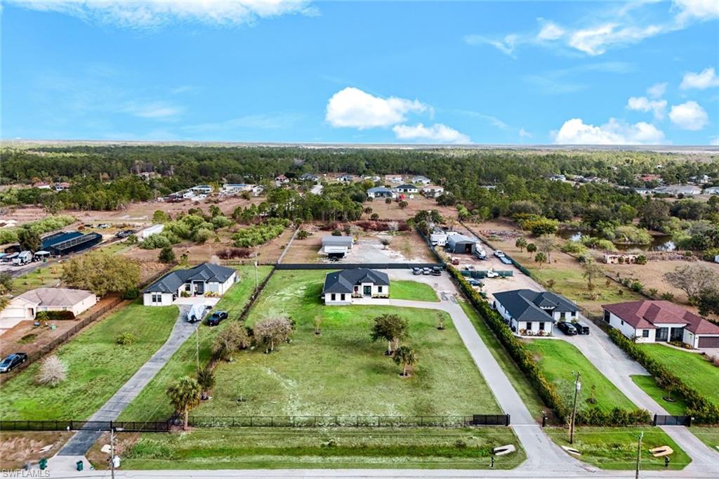 GOLDEN GATE ESTATES - Residential