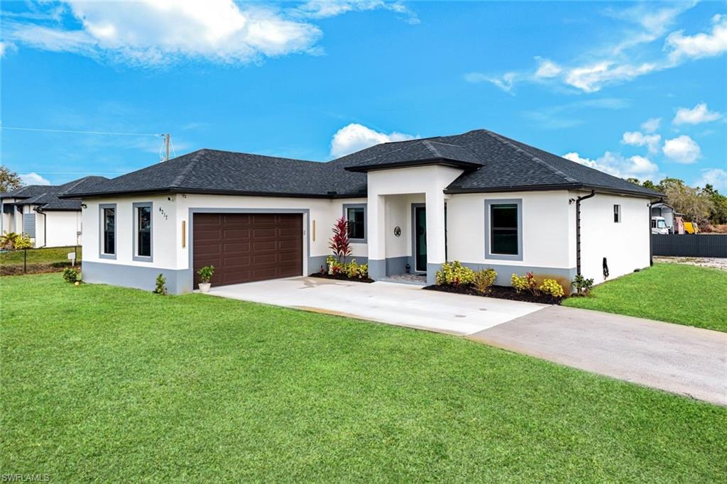 GOLDEN GATE ESTATES - Residential