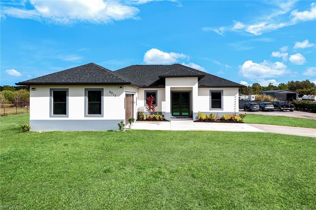 GOLDEN GATE ESTATES - Residential