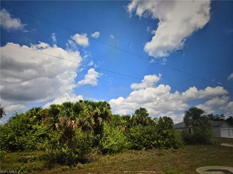 Build your vision in one of Port LaBelle’s most desirable and quiet residential areas. This spacious quarter-acre vacant lot offers the perfect balance of privacy and convenience.  Nestled in a low-traffic neighborhood, you’ll enjoy a lifestyle surrounded by nature. Enjoy peaceful living with minutes from schools, shopping, dining, parks and everyday essentials. Whether you're looking to design a custom home or secure land in a growing area, this lot delivers potential.
.