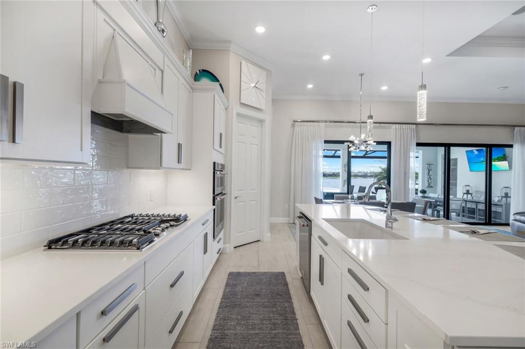 WINDING CYPRESS - Residential