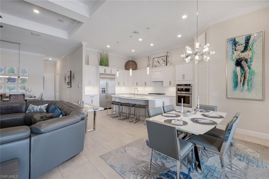 WINDING CYPRESS - Residential