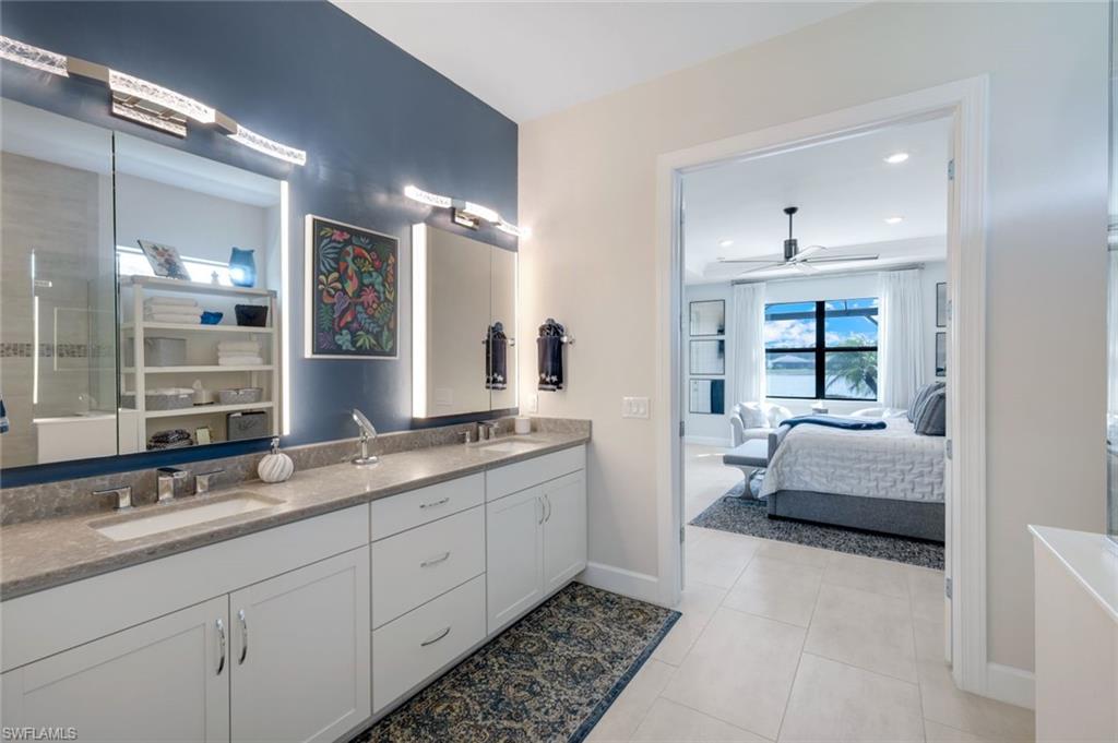 WINDING CYPRESS - Residential