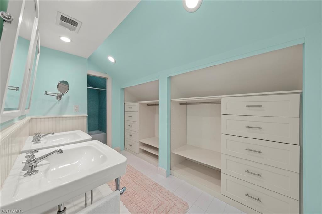 METES AND BOUNDS - Residential