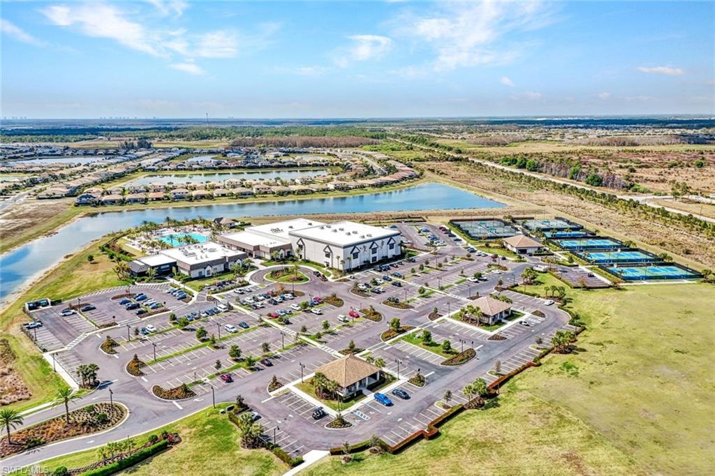 VERDANA VILLAGE - Residential