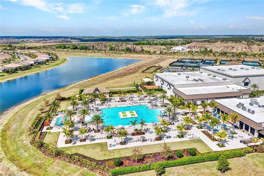 VERDANA VILLAGE - Residential