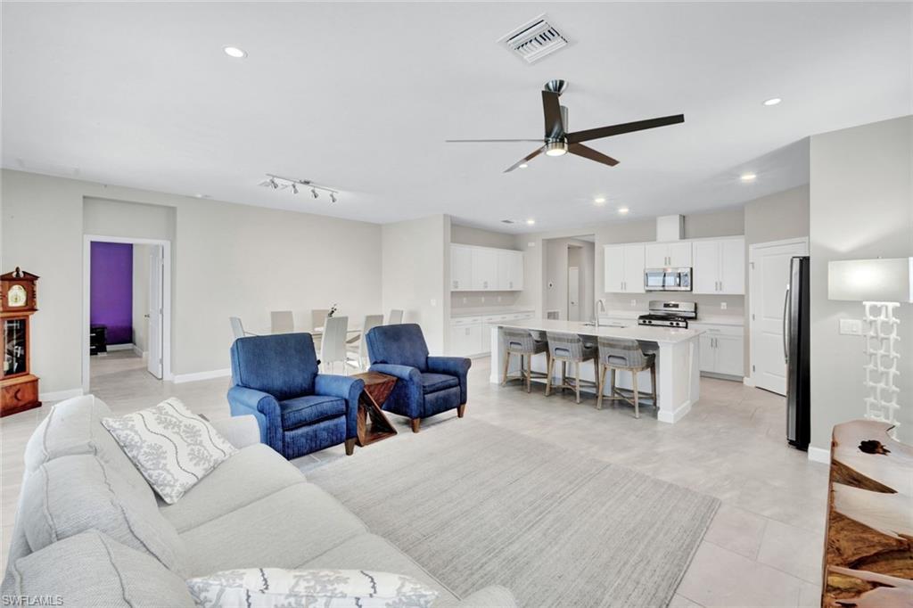 VERDANA VILLAGE - Residential