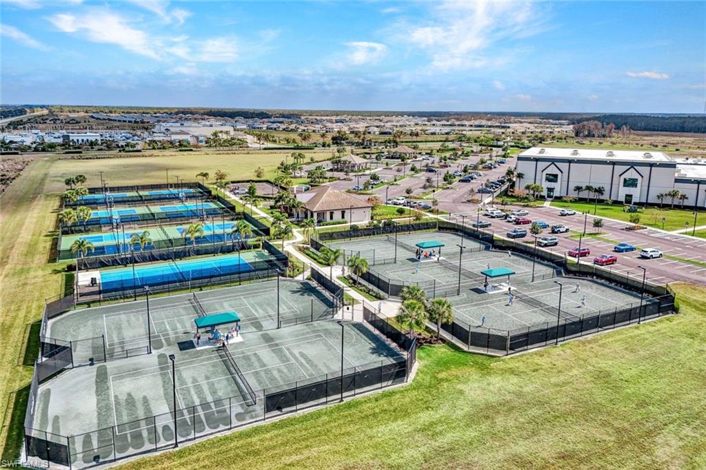 VERDANA VILLAGE - Residential