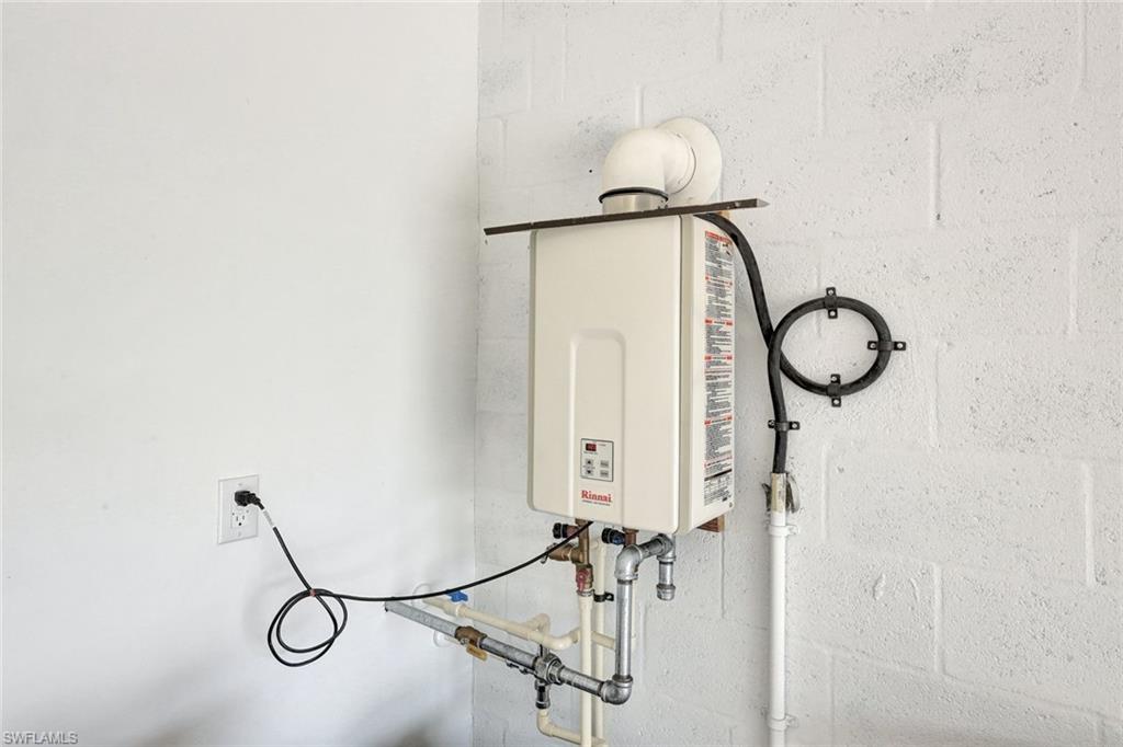 VERDANA VILLAGE - Residential