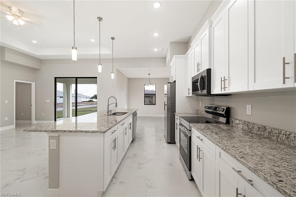 LEHIGH ACRES - Residential