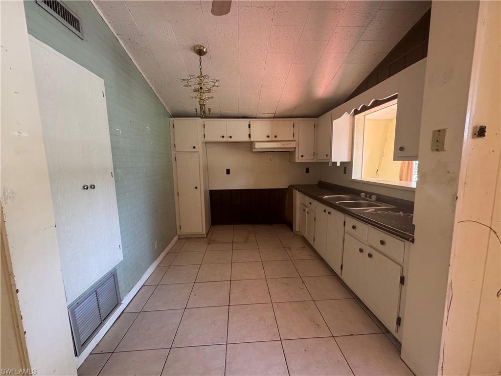 NORTH LABELLE - Residential