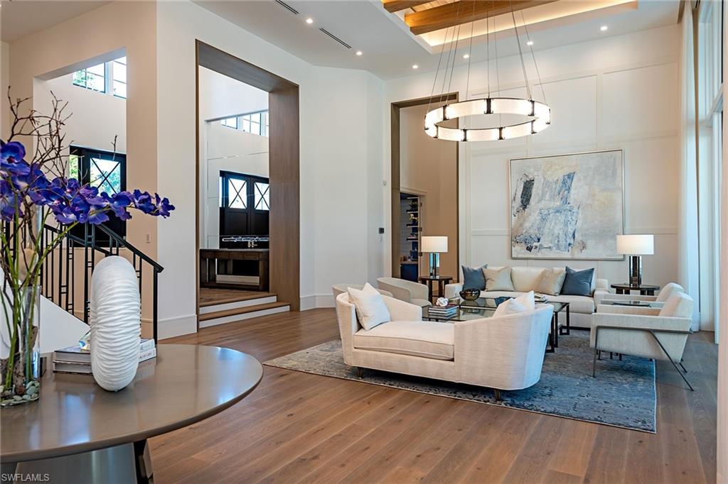 BAY COLONY SHORES - Residential