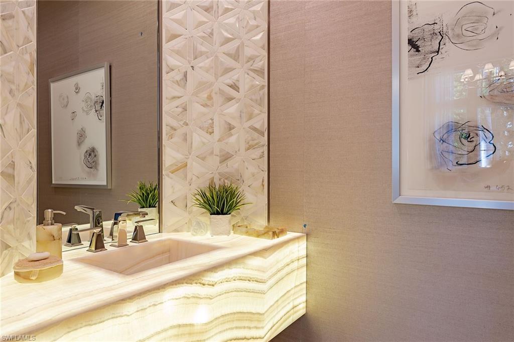 BAY COLONY SHORES - Residential