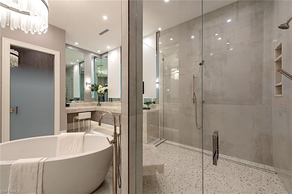 BAY COLONY SHORES - Residential