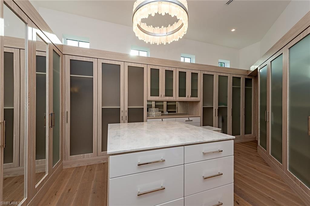 BAY COLONY SHORES - Residential