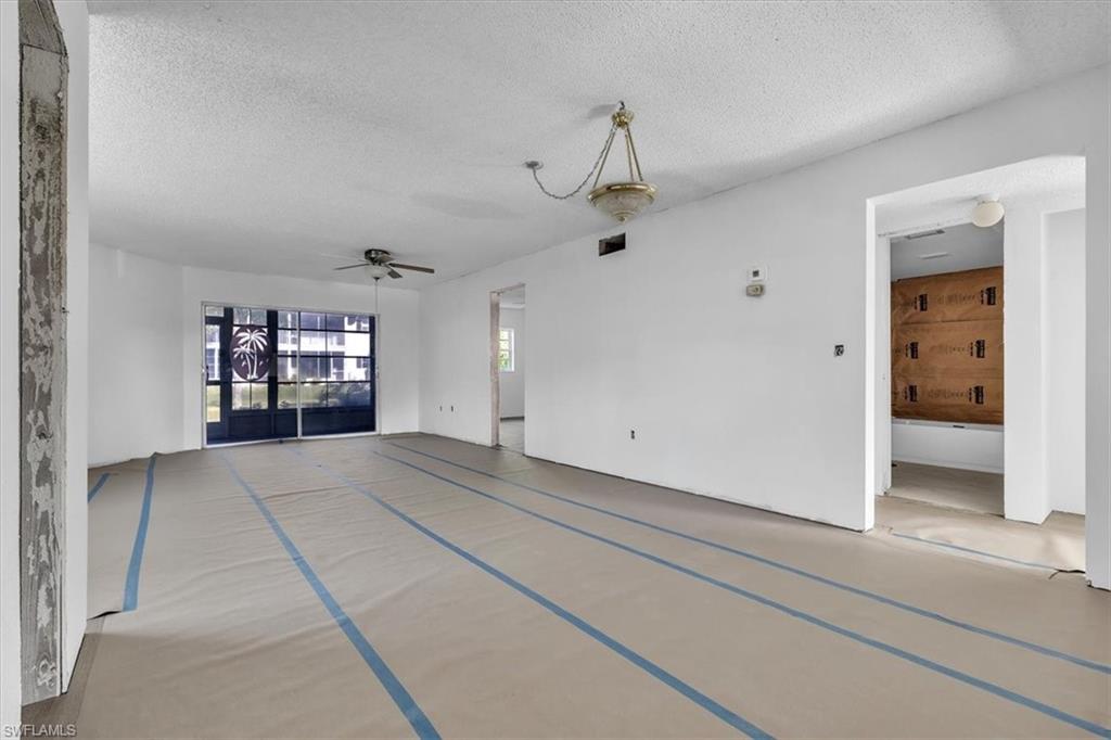 FOXMOOR CONDO - Residential