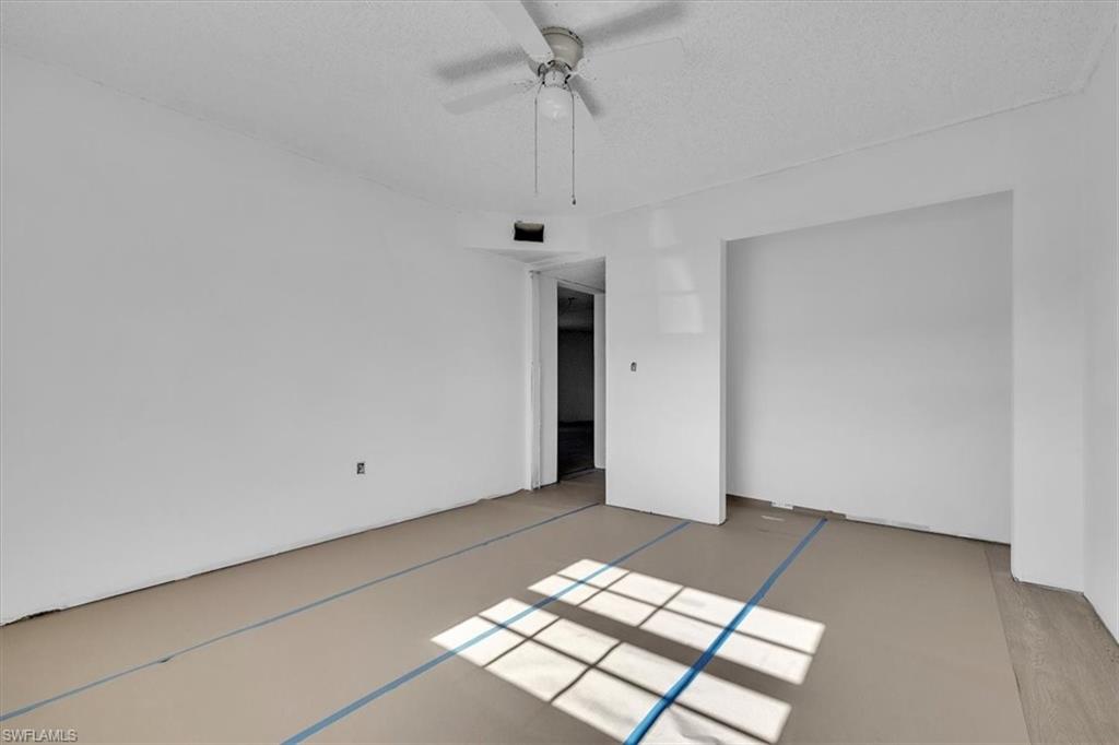 FOXMOOR CONDO - Residential