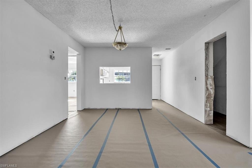 FOXMOOR CONDO - Residential