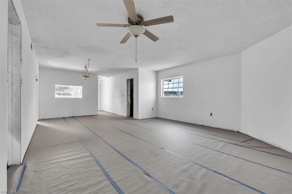 FOXMOOR CONDO - Residential