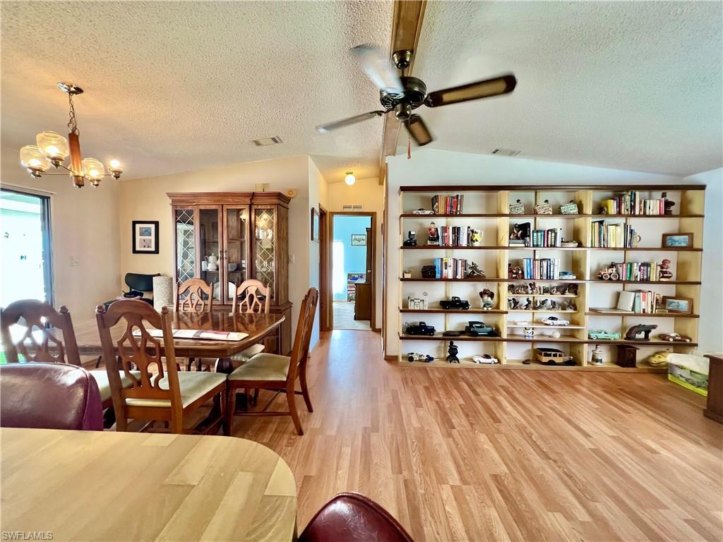 NAPLES MOBILE ESTATES - Residential