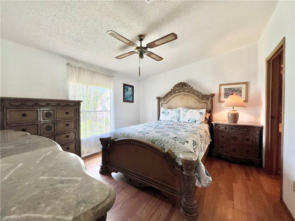 NAPLES MOBILE ESTATES - Residential