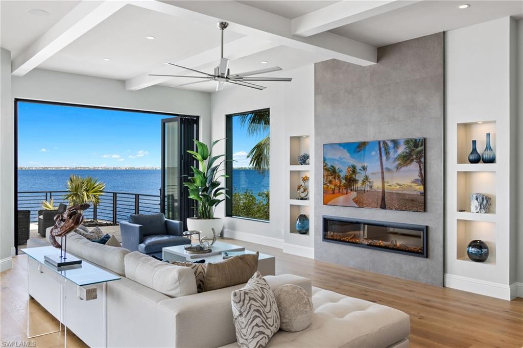 CALOOSA COVE - Residential