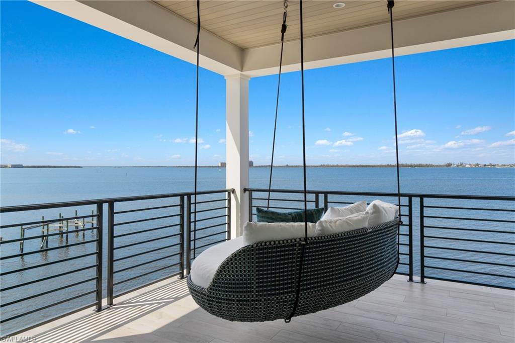 CALOOSA COVE - Residential